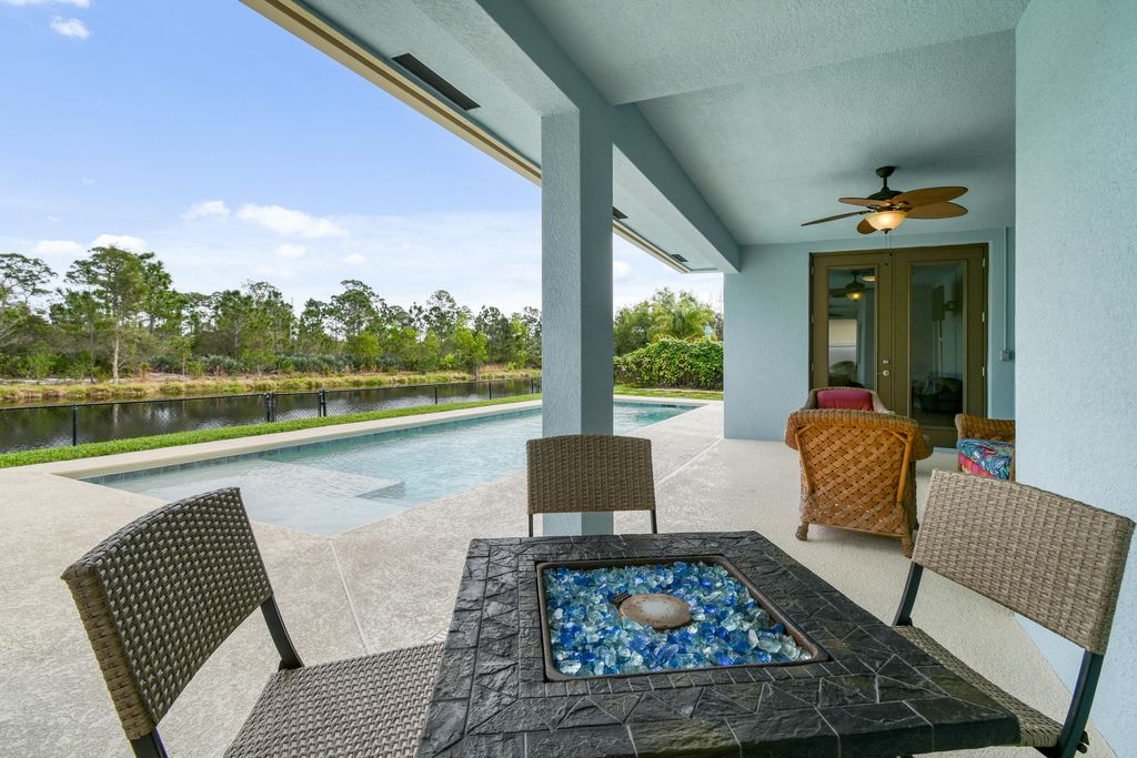 Photo of 8684 SE Pinehaven Avenue, Hobe Sound, FL 33455 (MLS # R10954507)