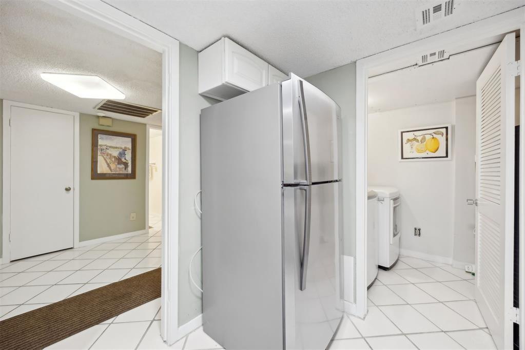 Beach Wood Villas - Residential