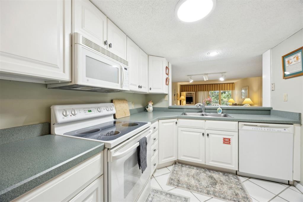 Beach Wood Villas - Residential