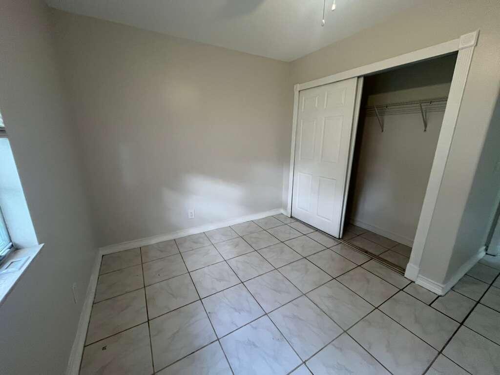 NORTH LAUDERDALE VILLAGE - Residential Lease