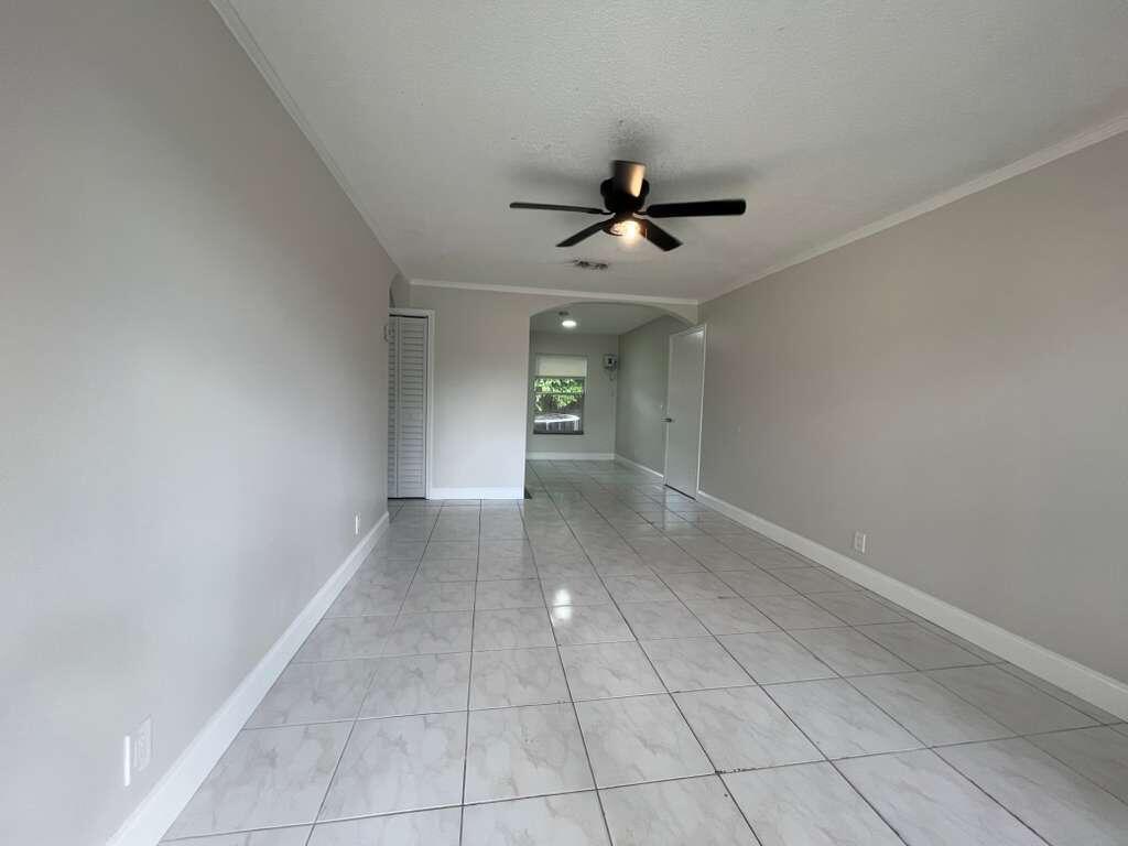 NORTH LAUDERDALE VILLAGE - Residential Lease