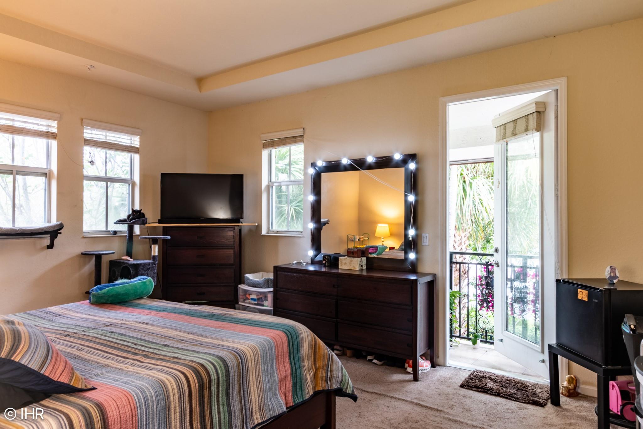 Paloma Lakes - Residential