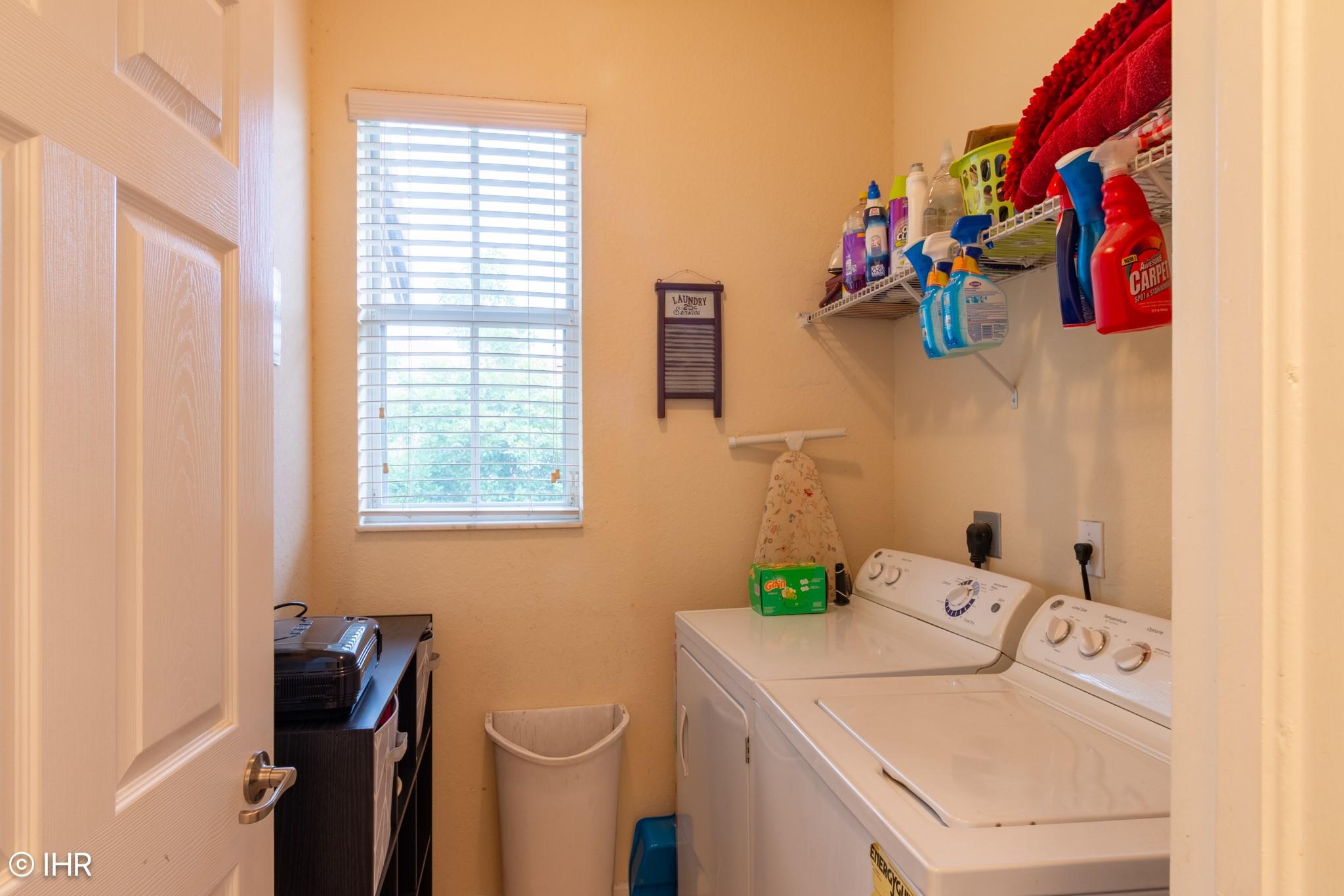 Paloma Lakes - Residential