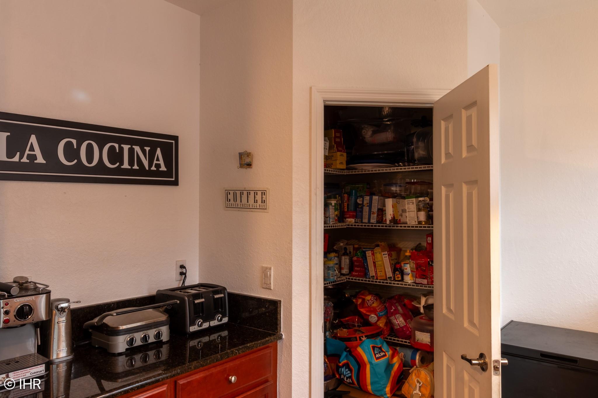 Paloma Lakes - Residential