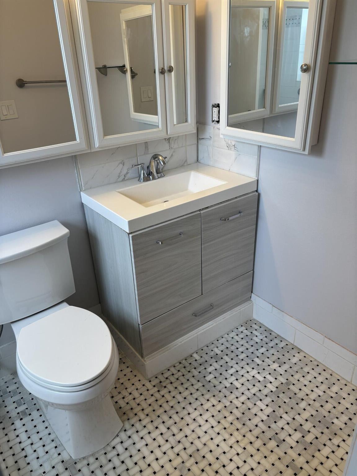 ANDOVER CONDOS - Residential Lease