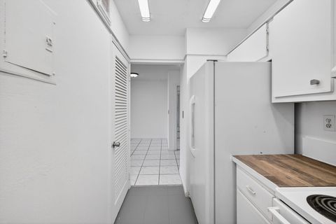 Tiny photo for 720 Orton Avenue #704, Fort Lauderdale, FL 33304 (MLS # B26036925)