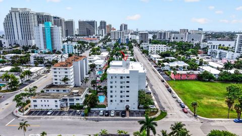 Tiny photo for 720 Orton Avenue #704, Fort Lauderdale, FL 33304 (MLS # B26036925)
