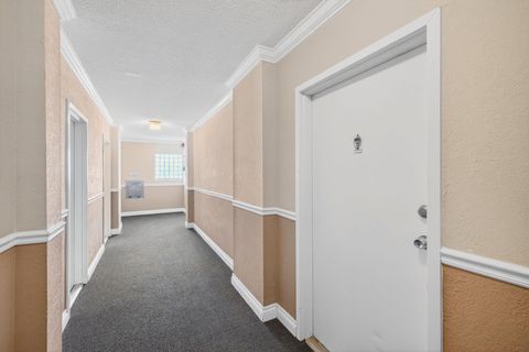 Tiny photo for 720 Orton Avenue #704, Fort Lauderdale, FL 33304 (MLS # B26036925)