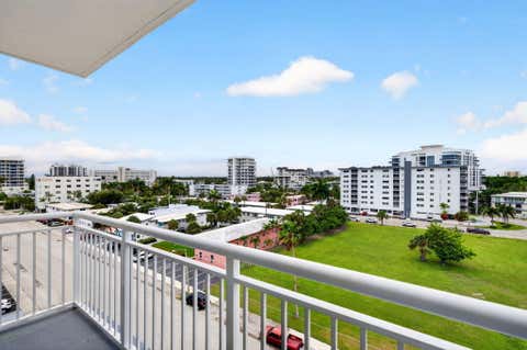 Tiny photo for 720 Orton Avenue #704, Fort Lauderdale, FL 33304 (MLS # B26036925)