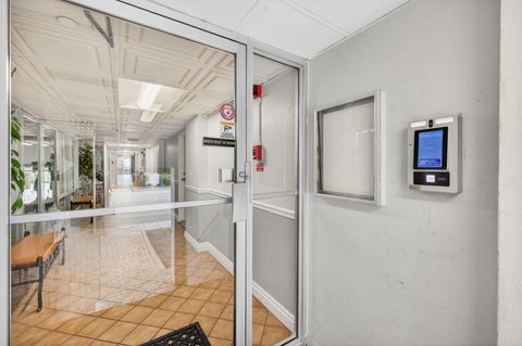 Tiny photo for 720 Orton Avenue #704, Fort Lauderdale, FL 33304 (MLS # B26036925)