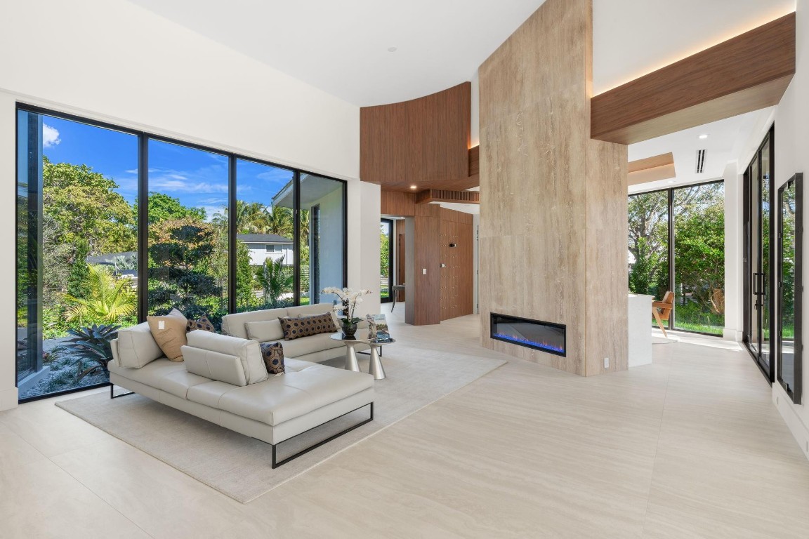 Coral Ridge North 28-37 B - Residential