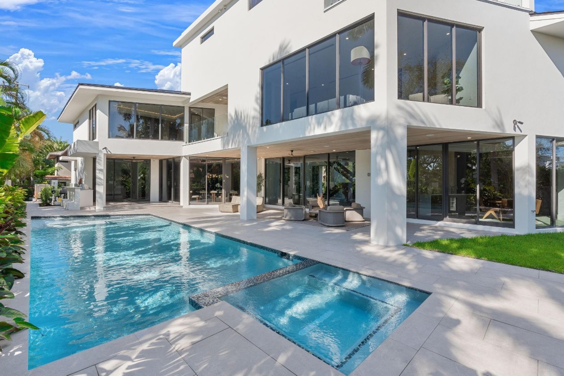 Coral Ridge North 28-37 B - Residential