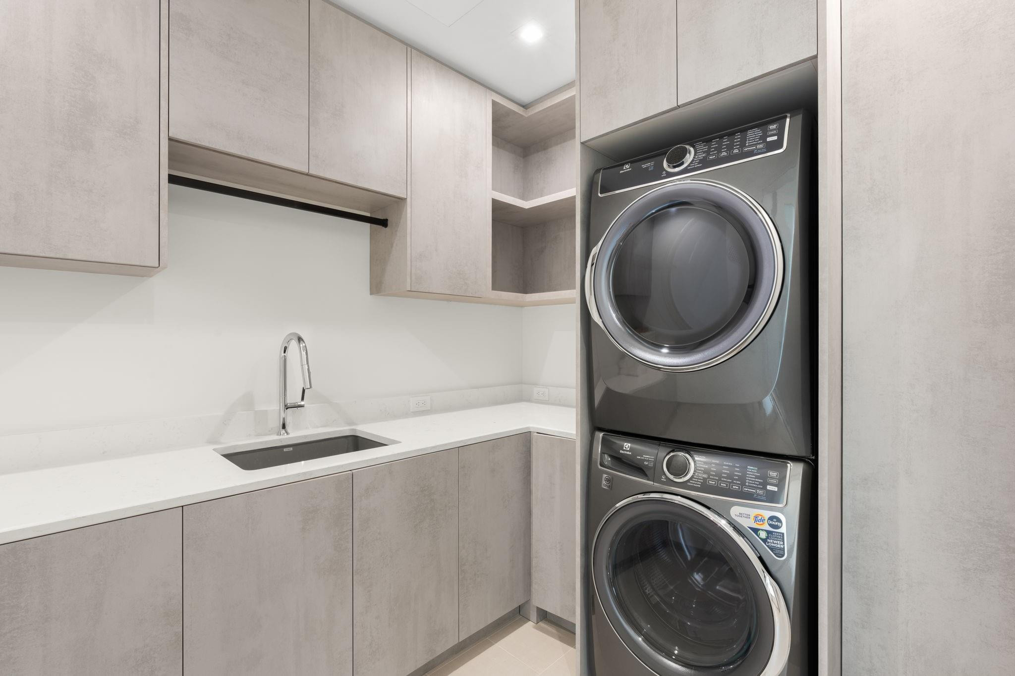 Coral Ridge North 28-37 B - Residential