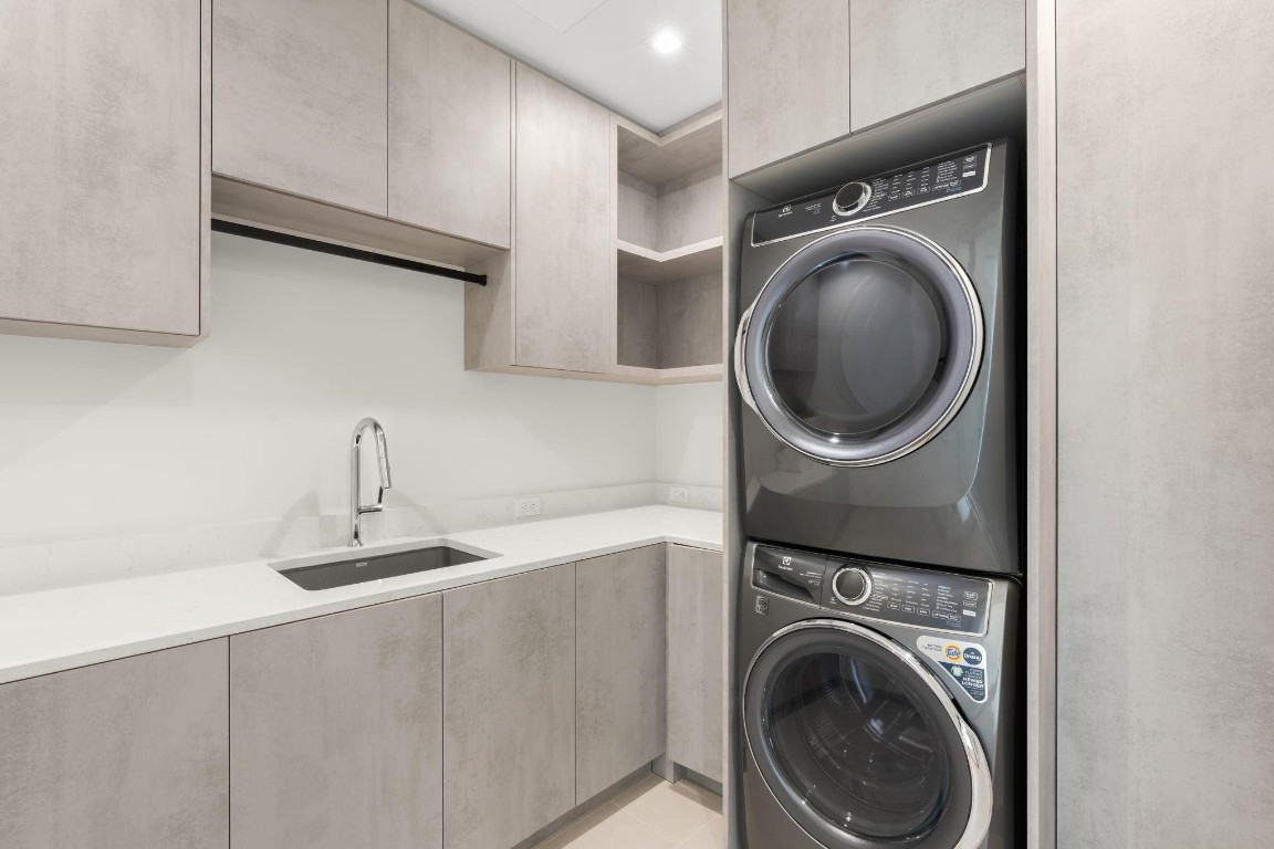 Coral Ridge North 28-37 B - Residential