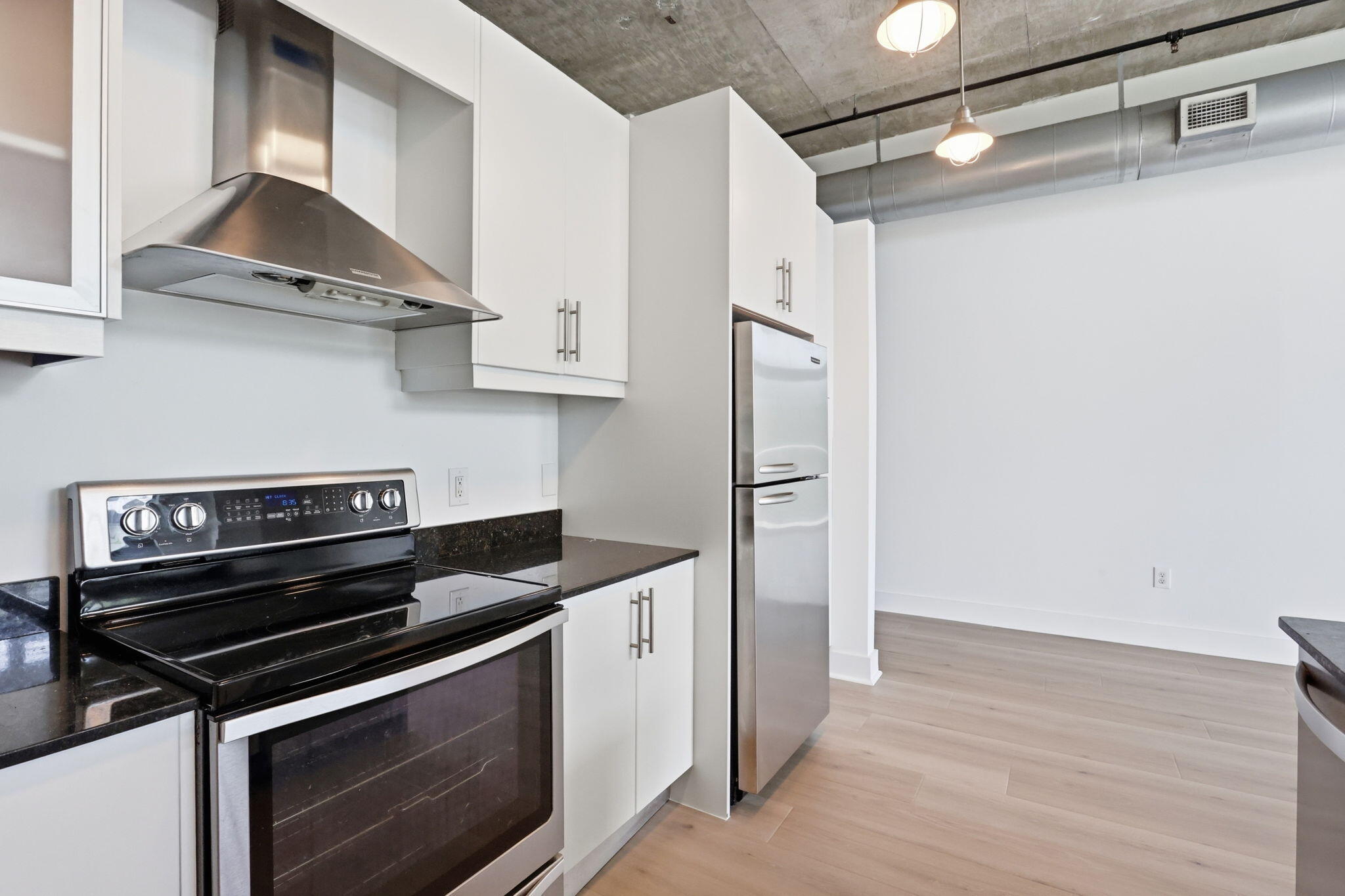 180 NE 4th Avenue 307