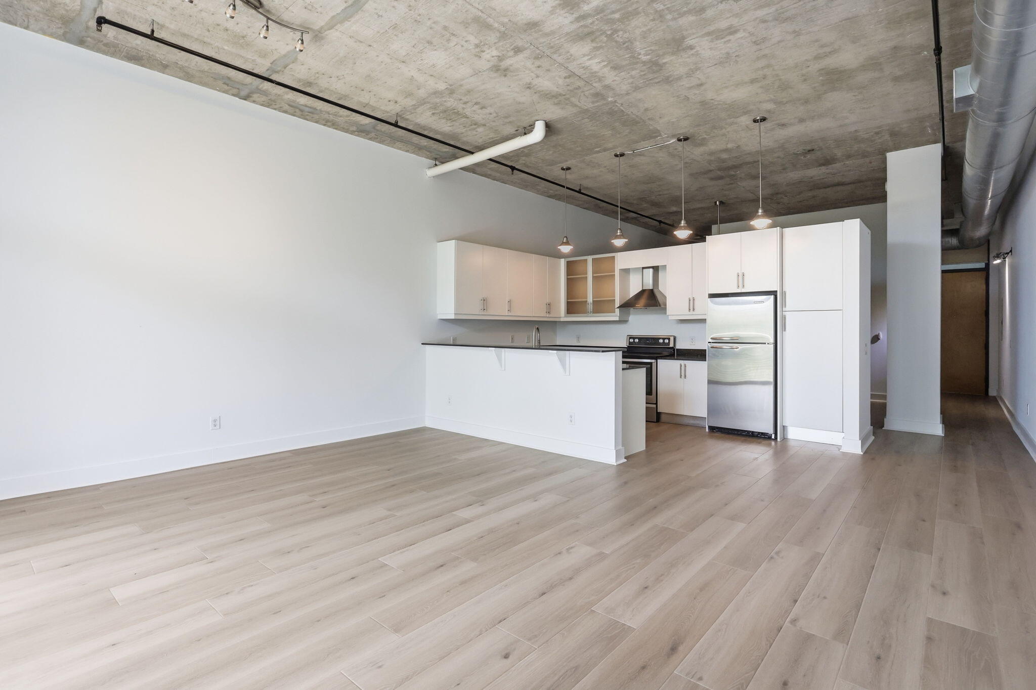 180 NE 4th Avenue 307