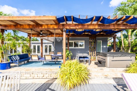 Tiny photo for 4100 NE 15TH Terrace, Oakland Park, FL 33334 (MLS # B26085699)