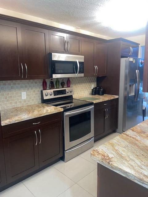 CAMBRIDGE AT CENTURY VILLAGE - Residential Lease