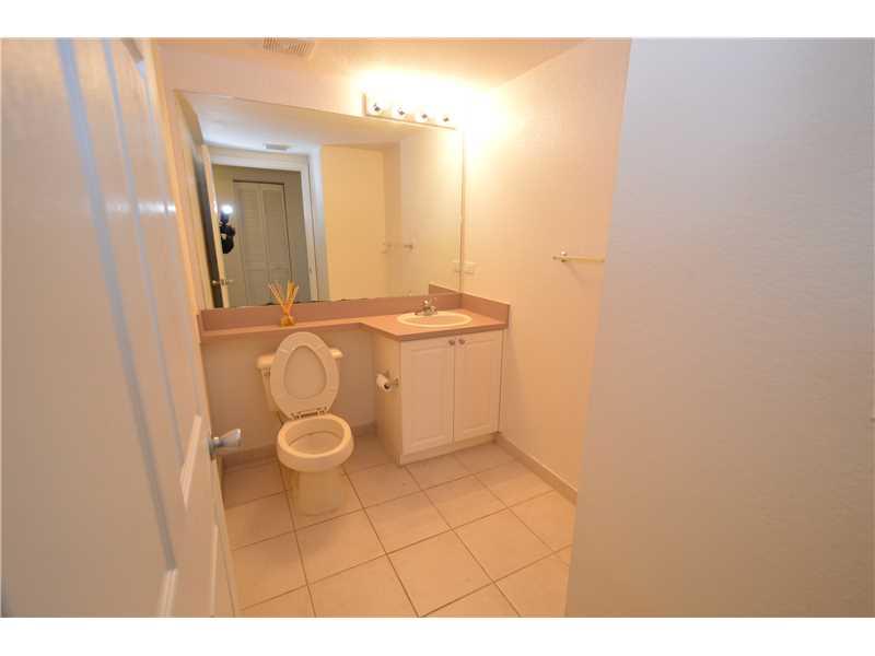 CYPRESS POINTE - Residential Lease