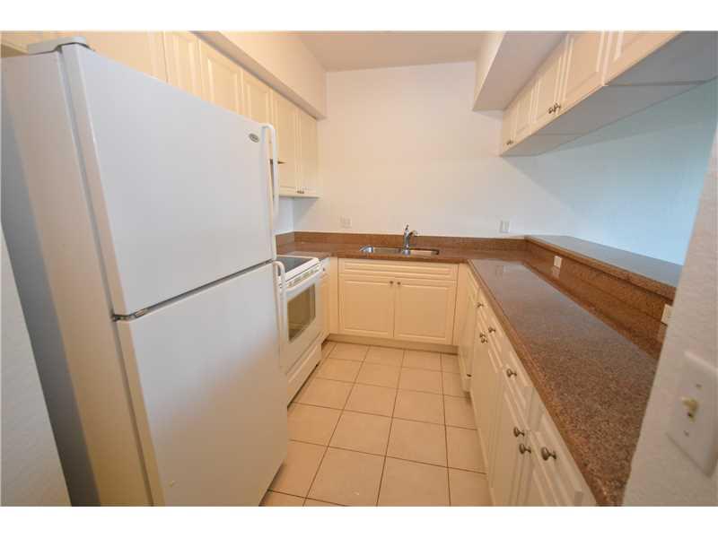 CYPRESS POINTE - Residential Lease