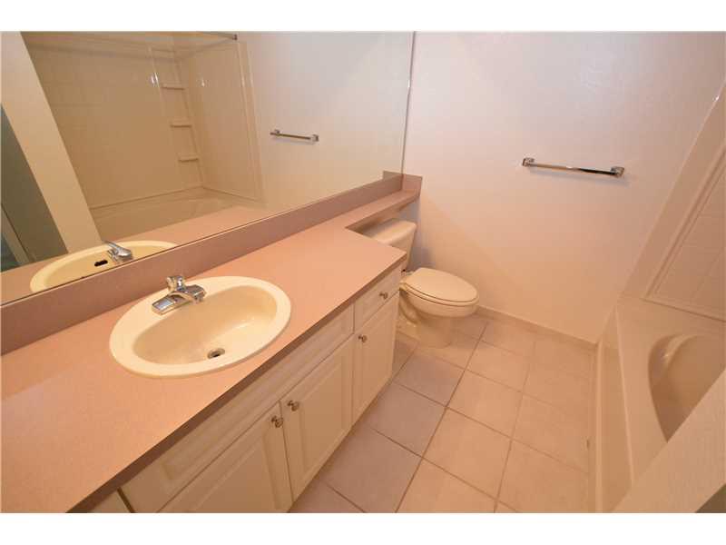 CYPRESS POINTE - Residential Lease