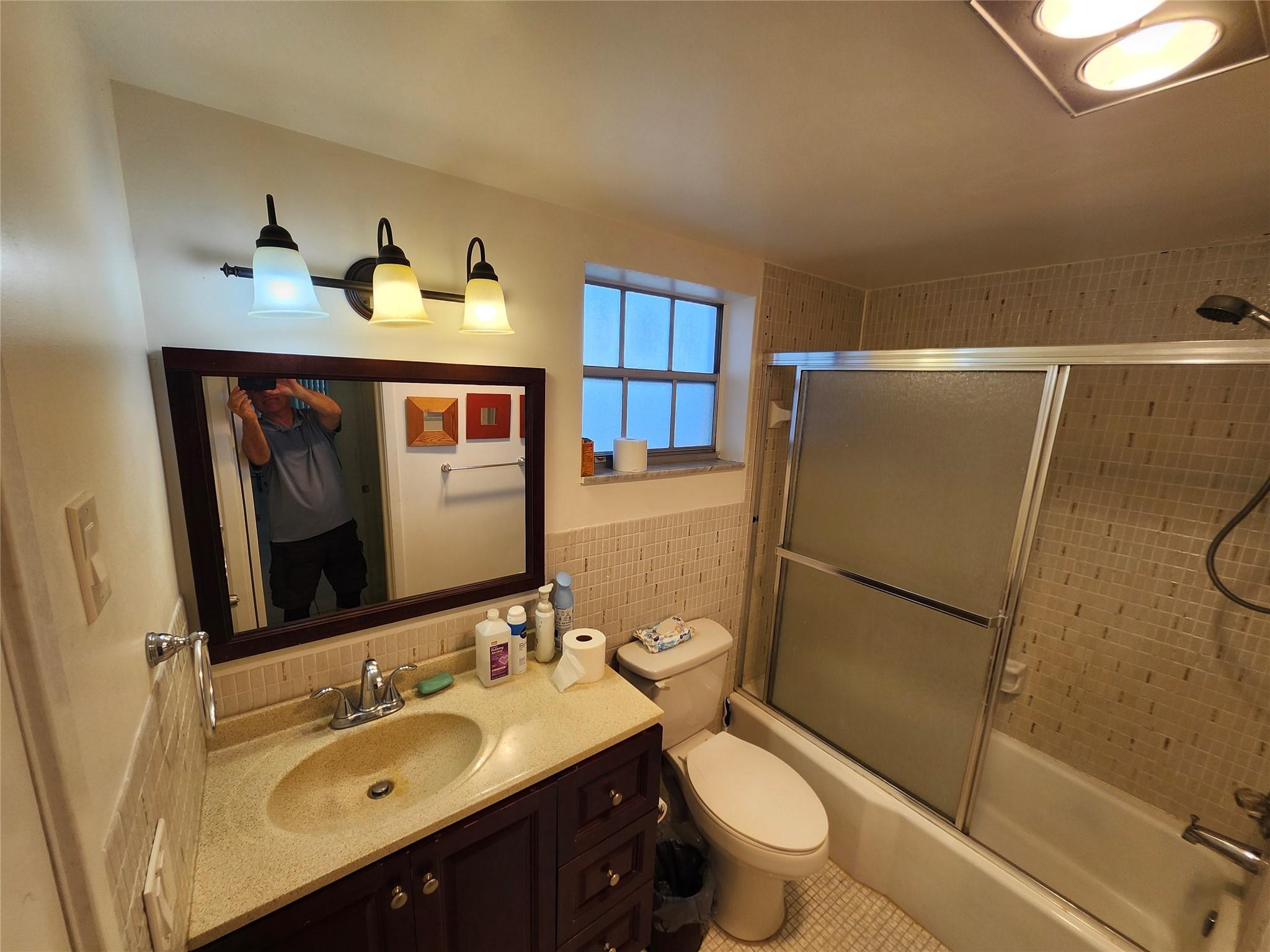 HILLCREST - Residential