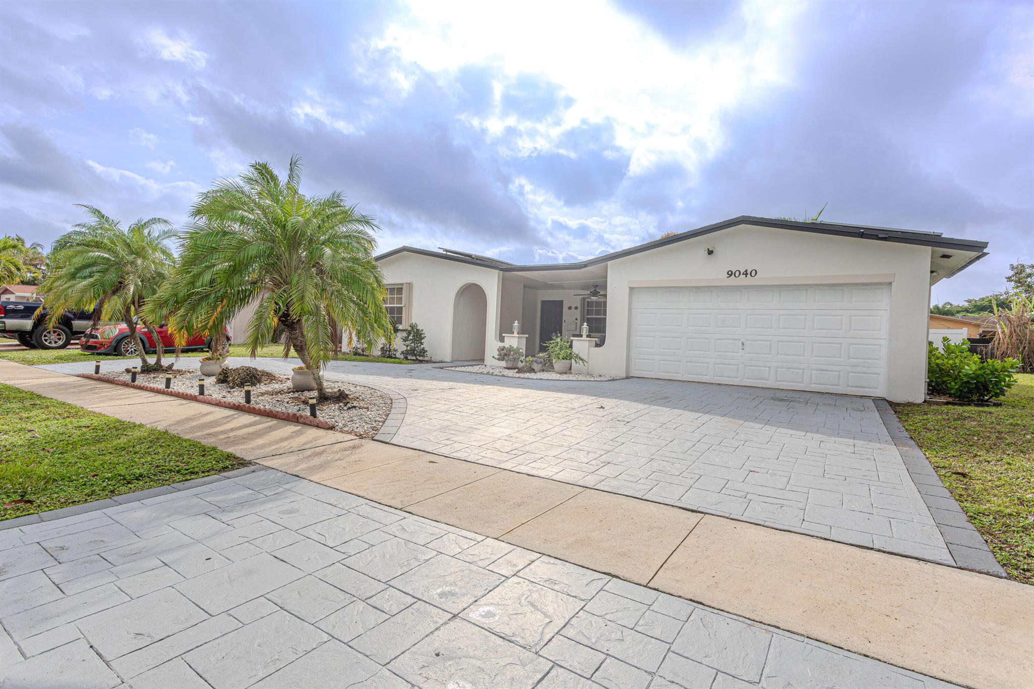 9040 NW 20th Street