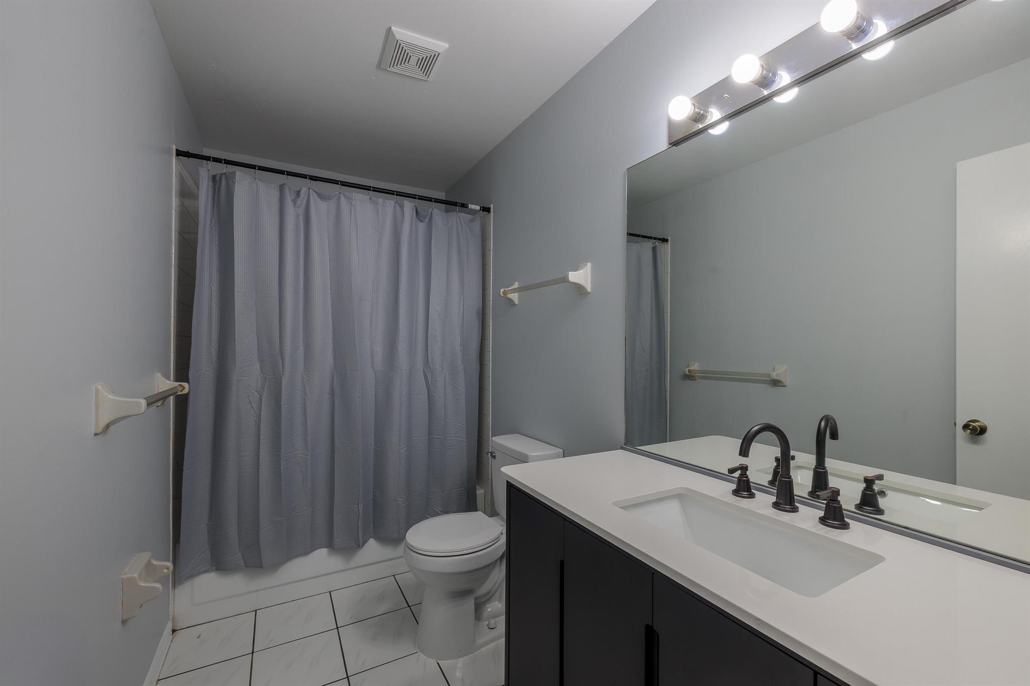 PORT ST LUCIE SECTION 40 - Residential