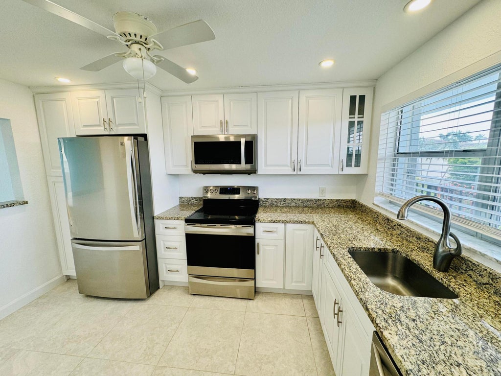 Photo of 2016 S Federal Highway #404, Boynton Beach, FL 33435 (MLS # B26039416)