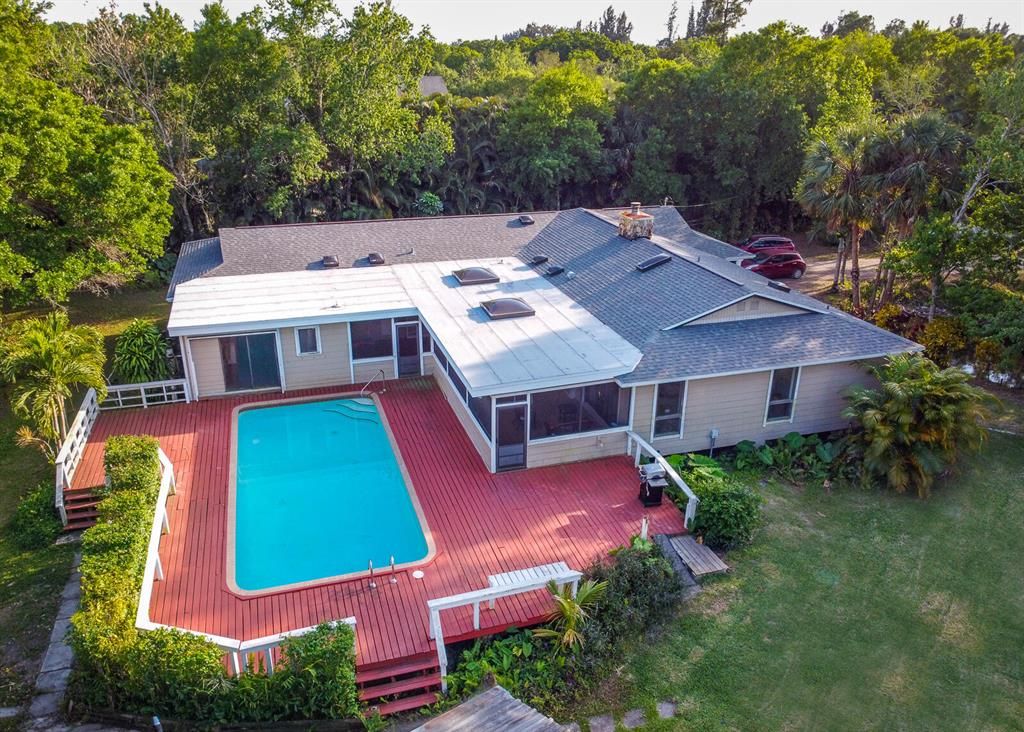 Photo of 15799 88th Trail N, Palm Beach Gardens, FL 33418 (MLS # R10700161)