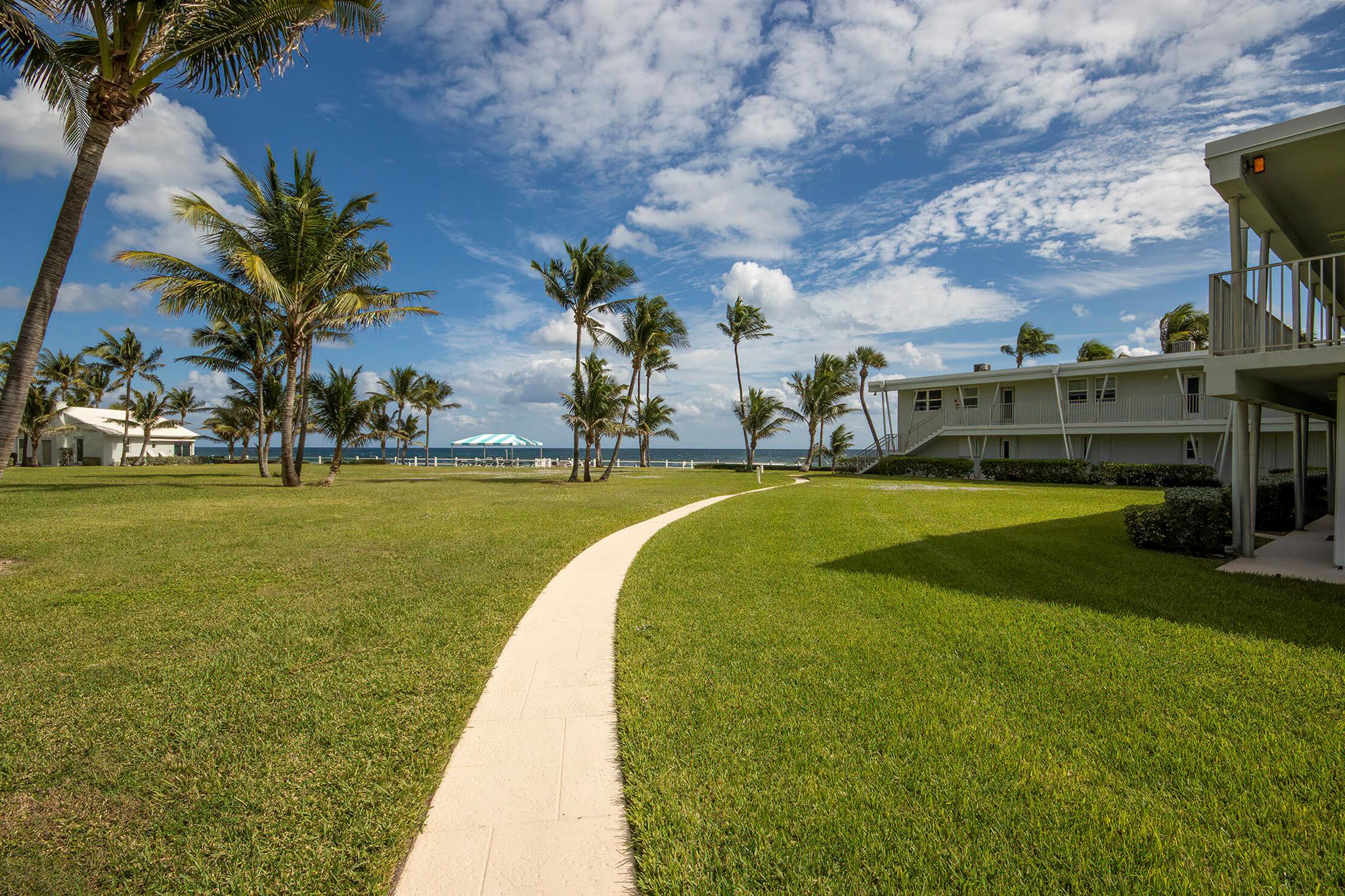 1221 Hillsboro Mile 18a