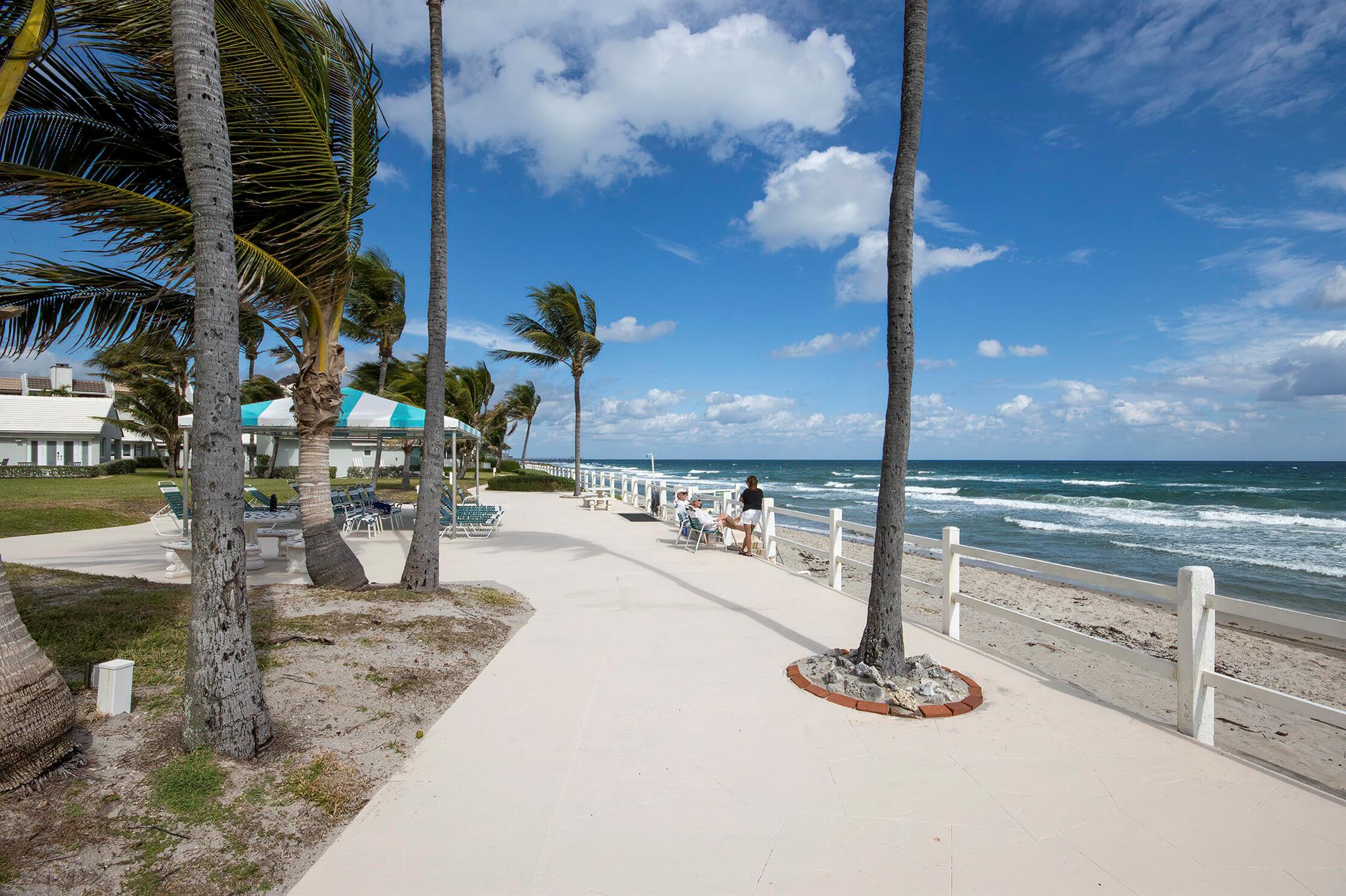 1221 Hillsboro Mile 18a