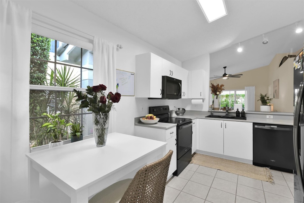 Wyndham Circle 157-9 B - Residential