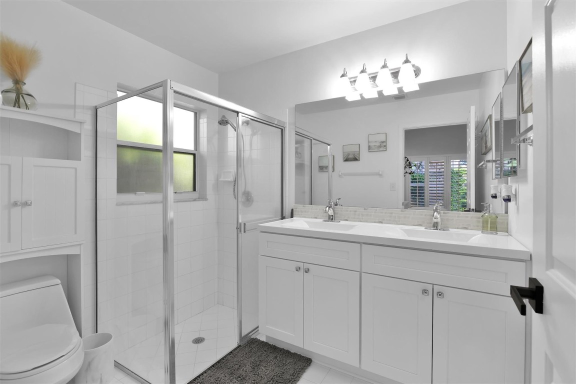 Wyndham Circle 157-9 B - Residential