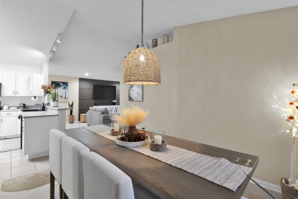 Wyndham Circle 157-9 B - Residential