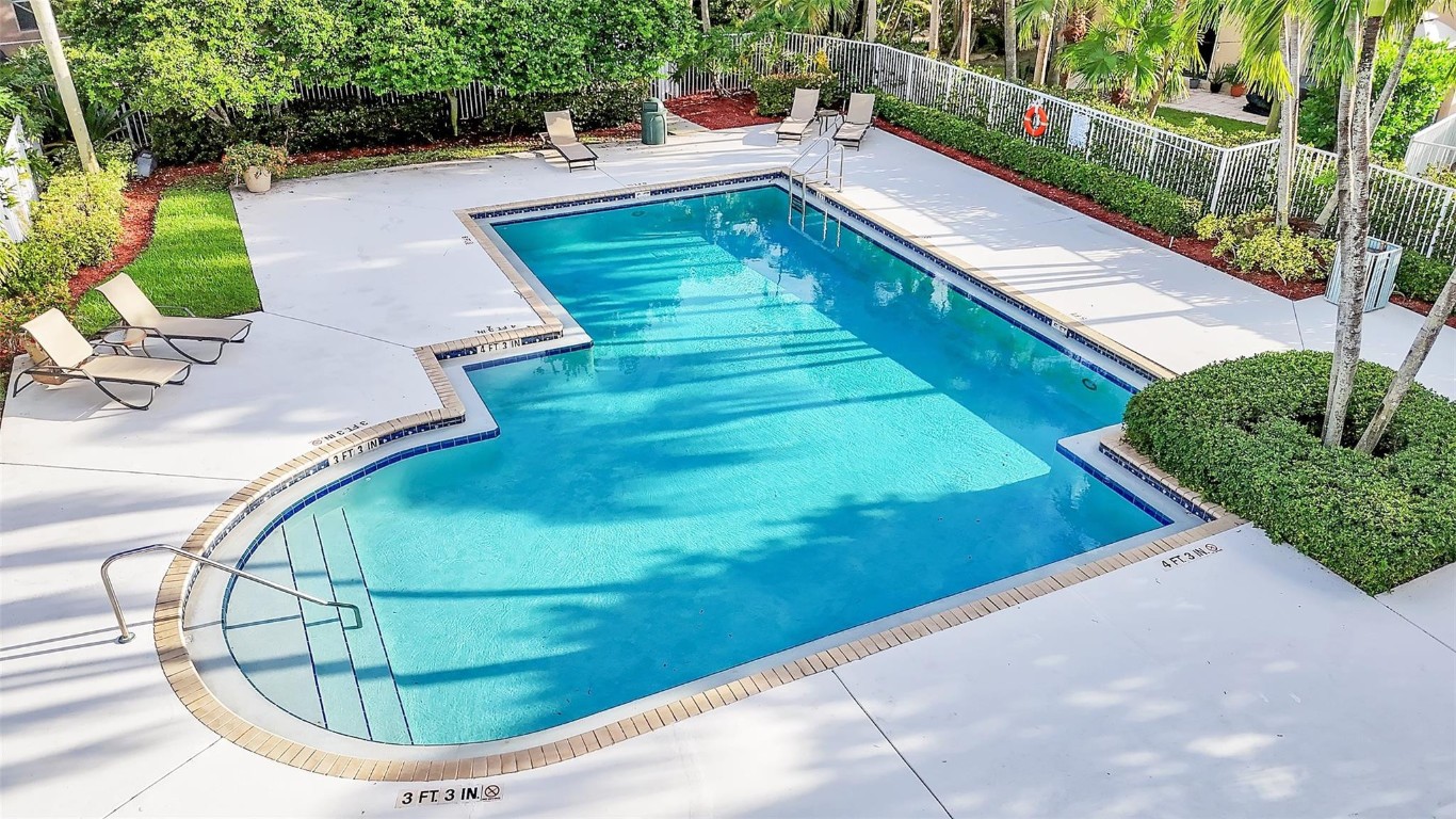 Wyndham Circle 157-9 B - Residential