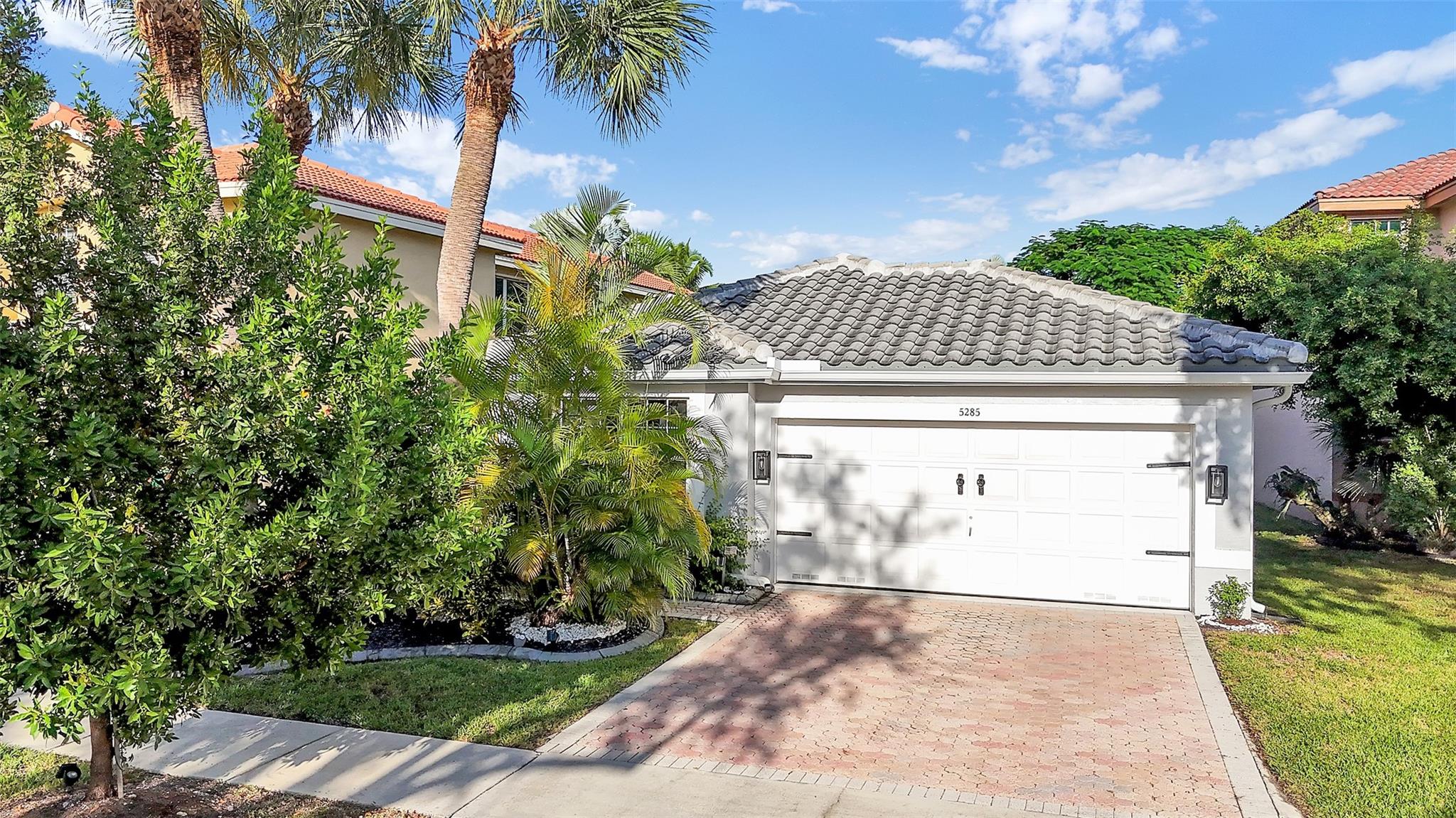 Wyndham Circle 157-9 B - Residential