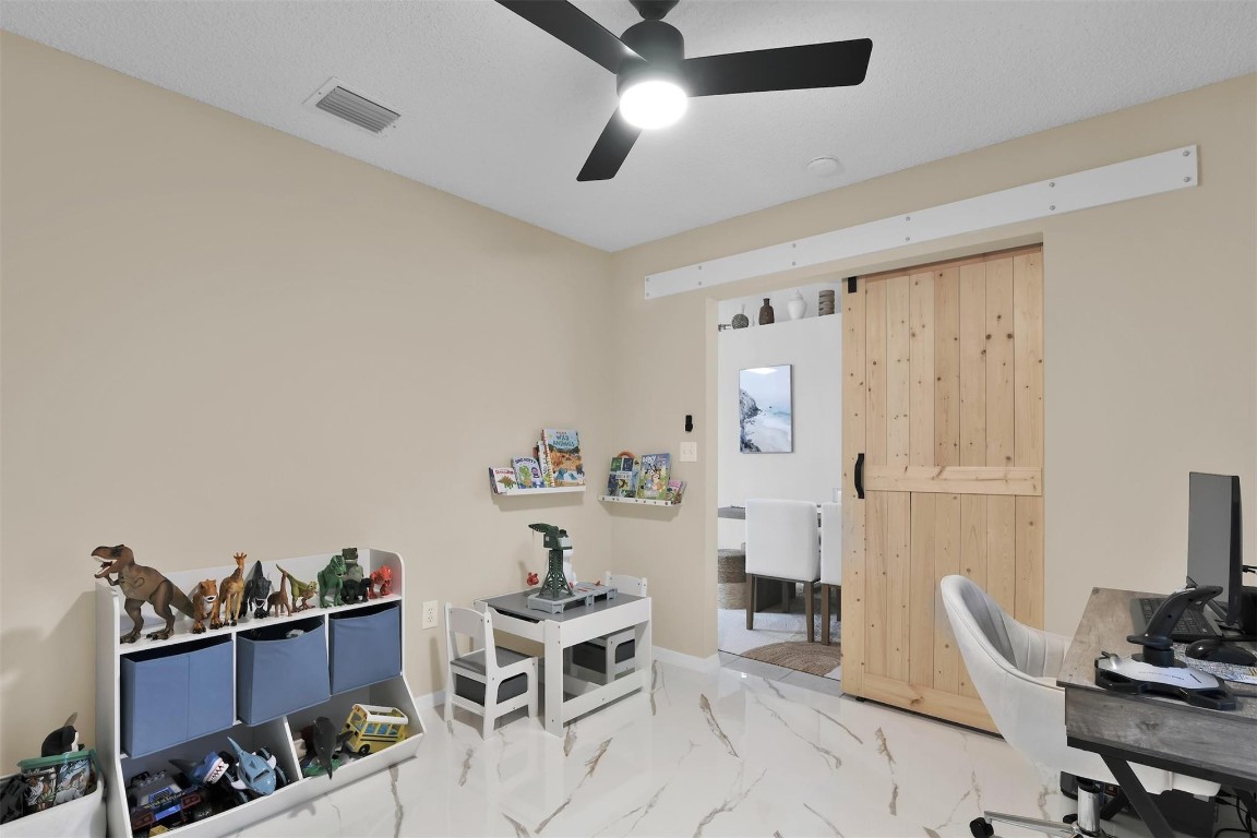 Wyndham Circle 157-9 B - Residential