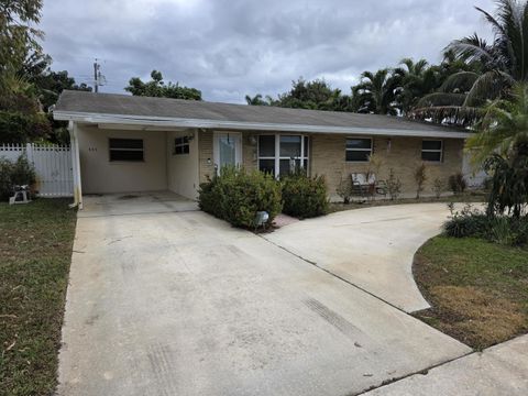 444 Santa Anna Drive Palm Springs FL 33461