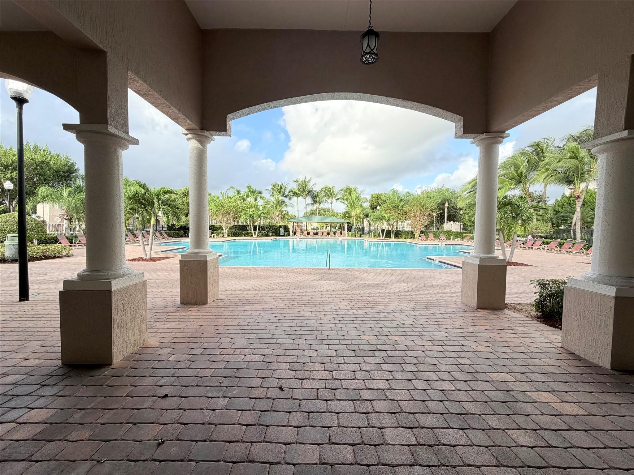 Mandarin Lakes - Residential Lease