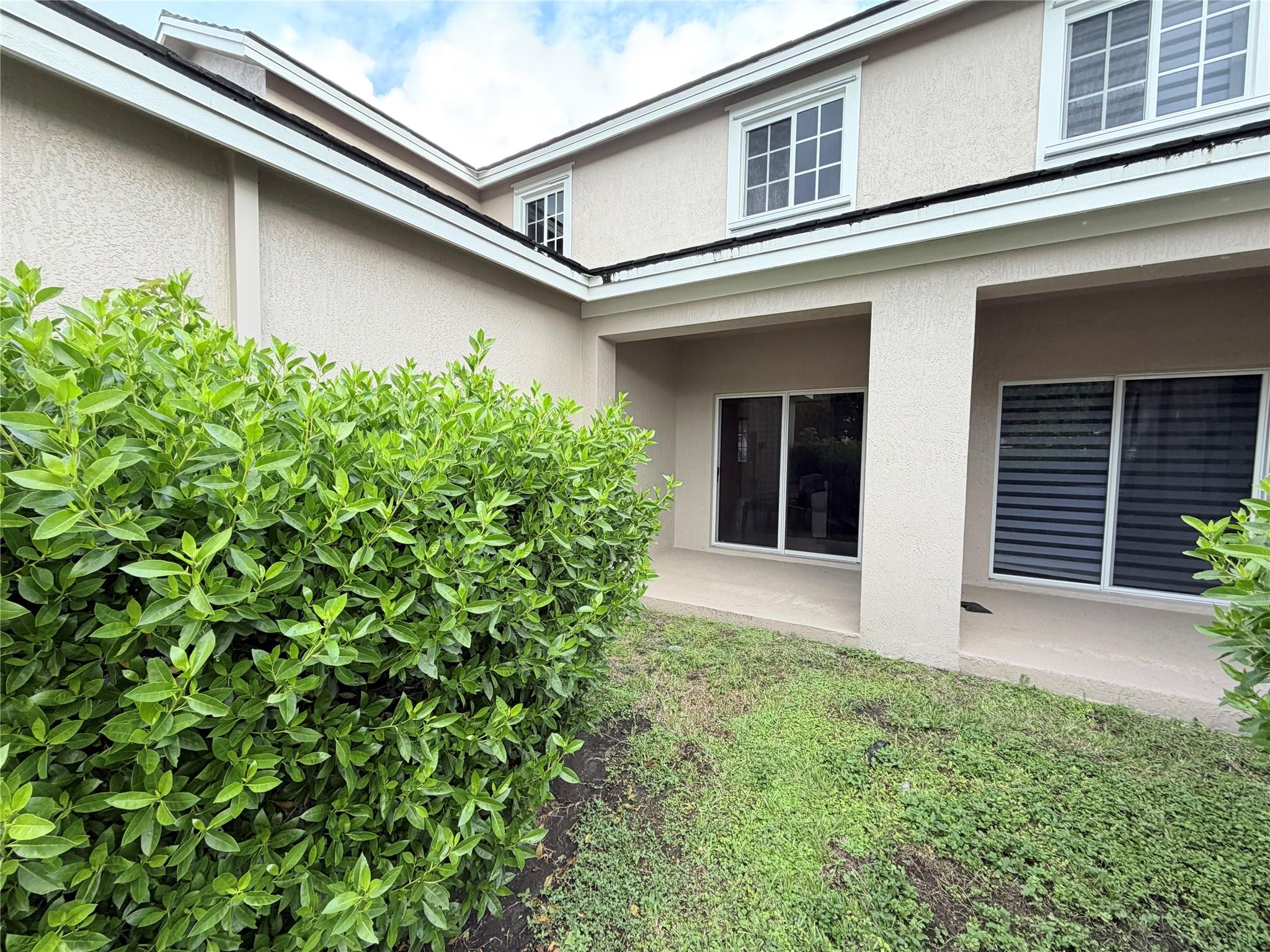 Mandarin Lakes - Residential Lease