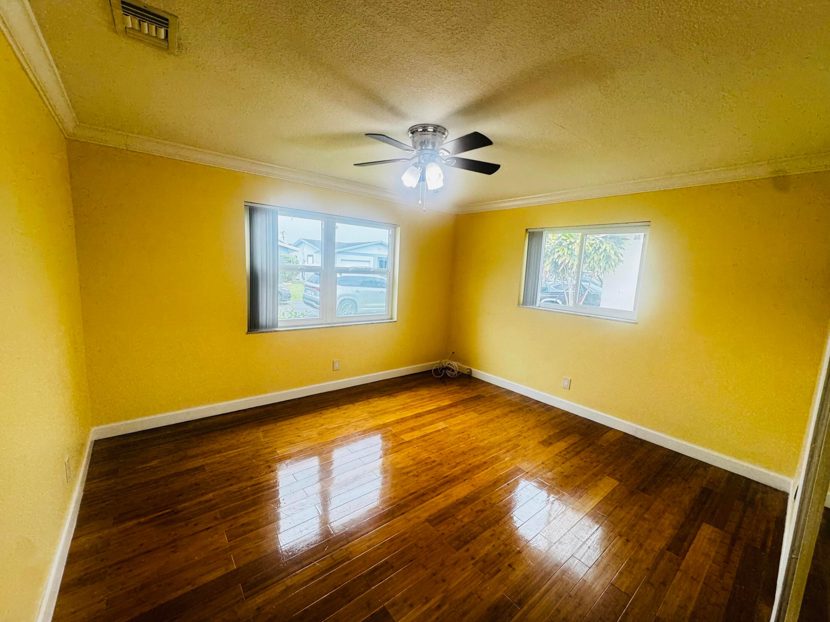 MAINLANDS OF TAMARAC LAKES - Residential