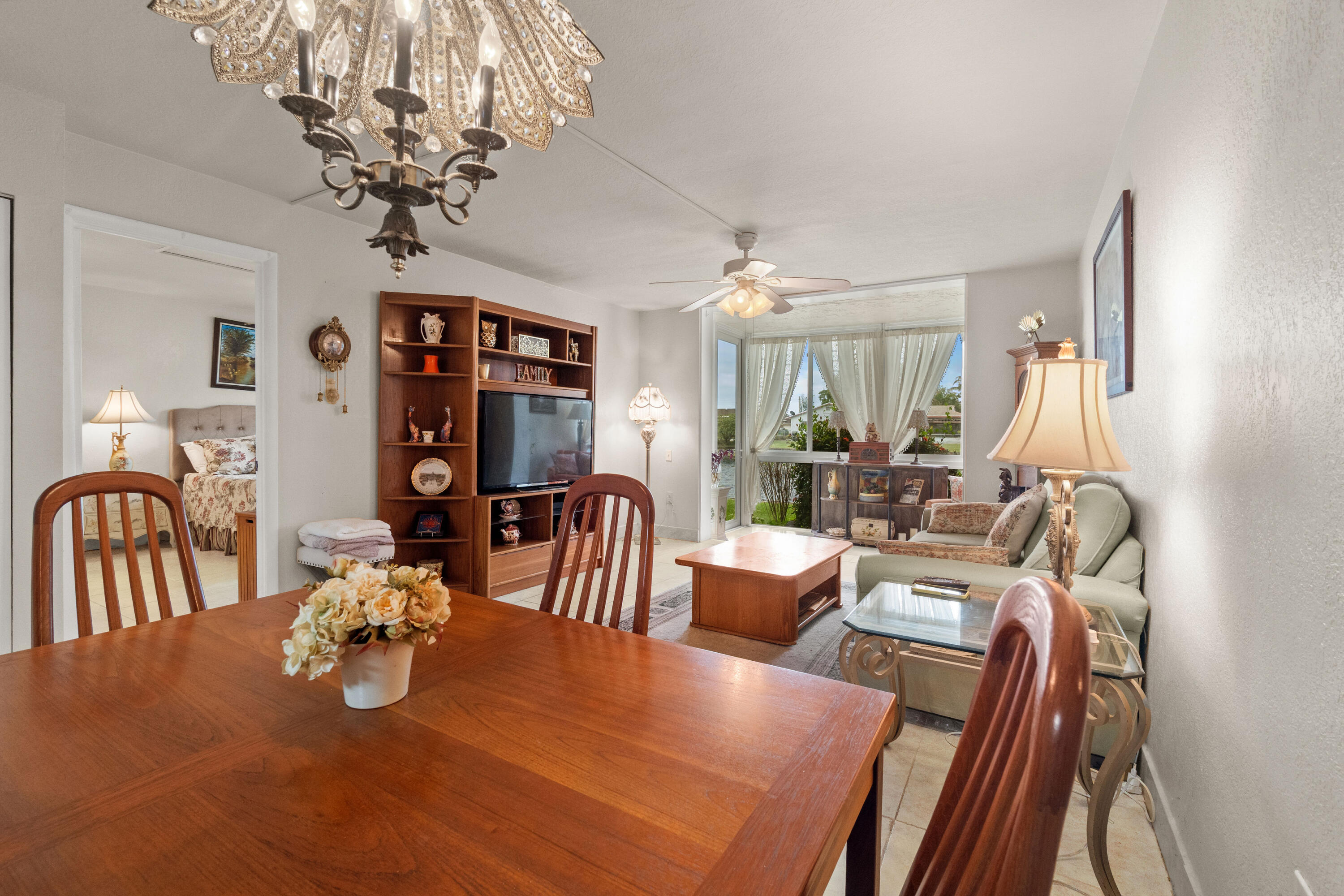 LIME BAY CONDOMINIUM 8 - Residential