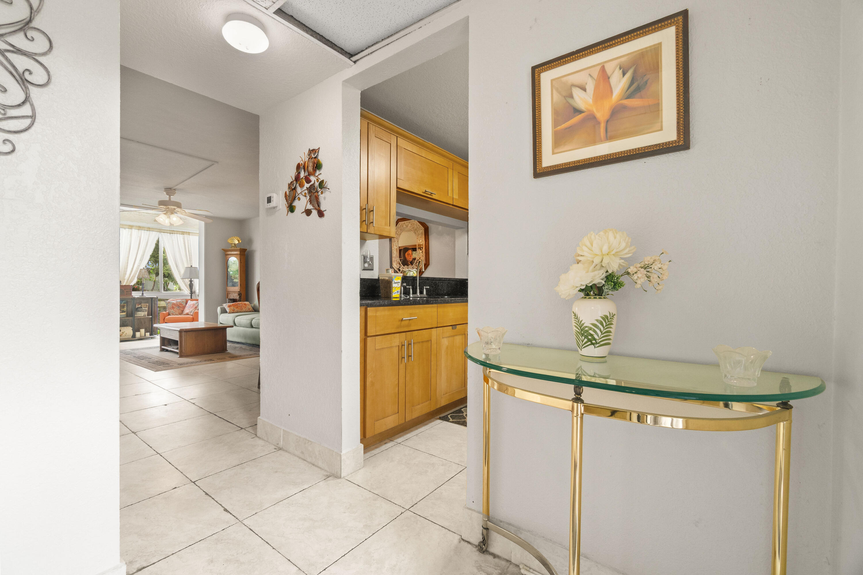 LIME BAY CONDOMINIUM 8 - Residential