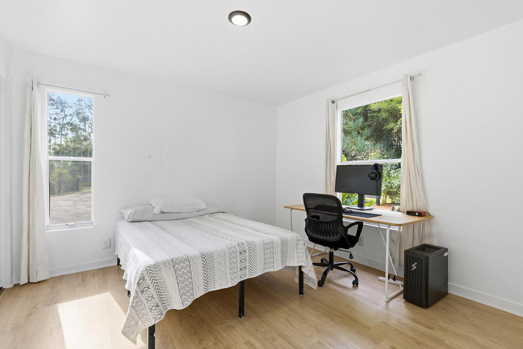 The Acreage - Residential