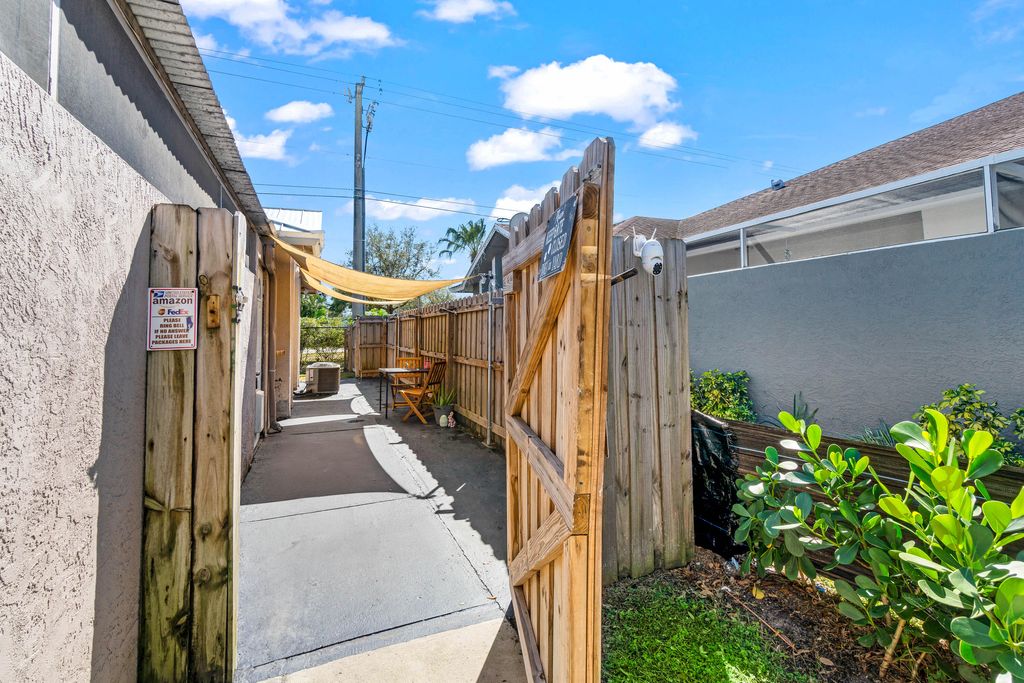 Photo of 13916 Folkestone Circle, Wellington, FL 33414 (MLS # R11168259)