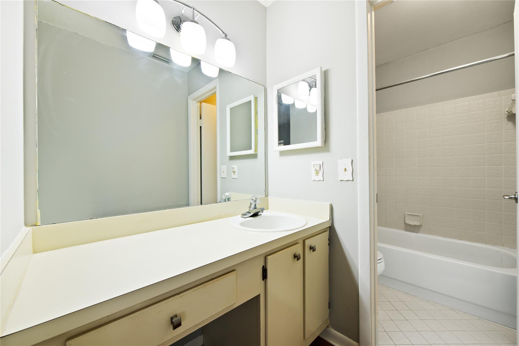 TOWNSHIP - Residential