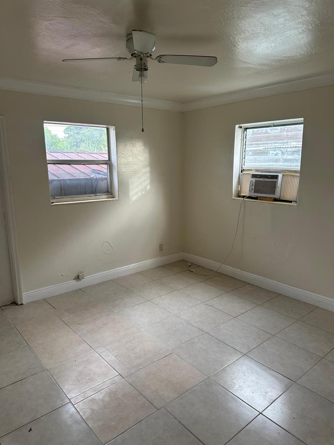 Floral Heights 28-5 B - Residential Lease