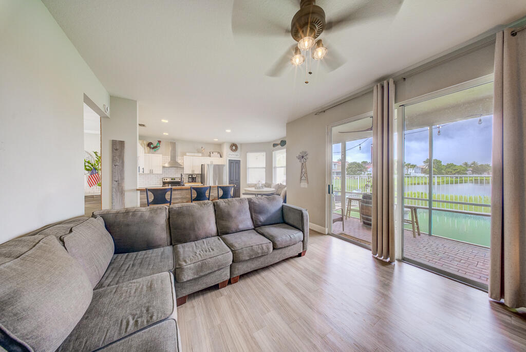 NAUTICA ISLES 3 - Residential