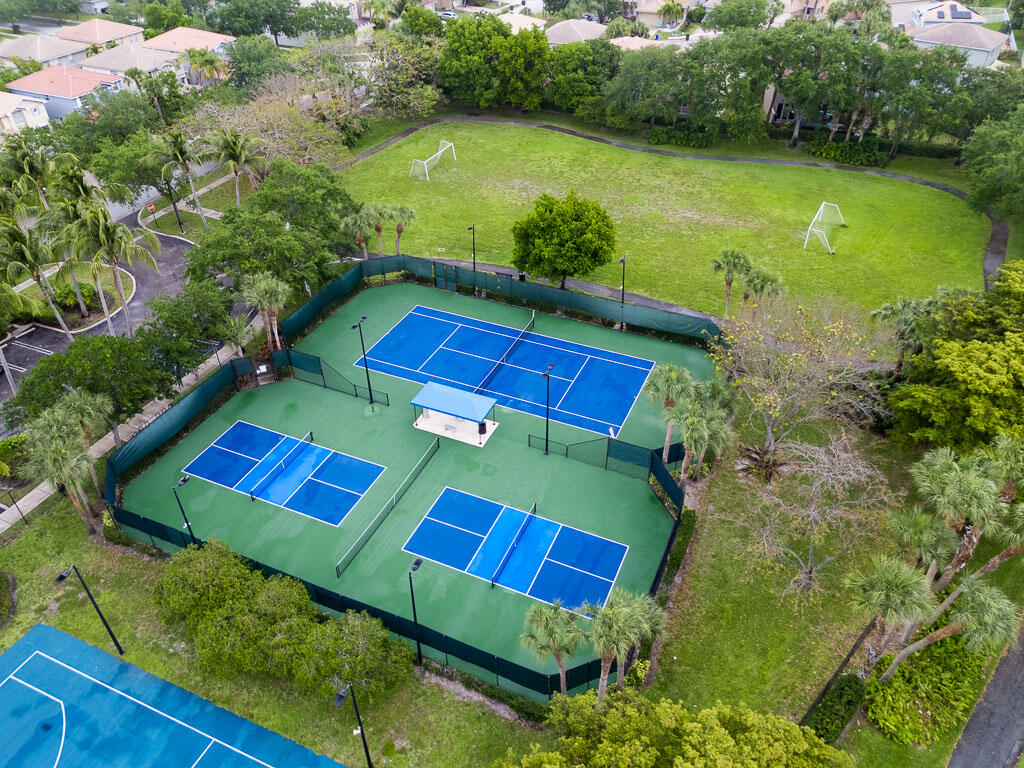 NAUTICA ISLES 3 - Residential